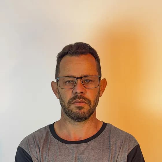 Mauricio, da equipe da D.S.C. Seminovos